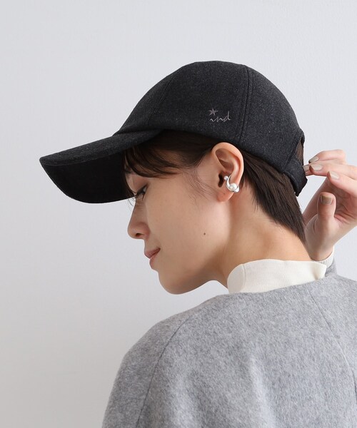 INDIVI（インディヴィ）の「◆【メルトン素材】大人キャップ（キャップ・レディース・グレー系その他7/チャコール・00）」の9枚目の写真