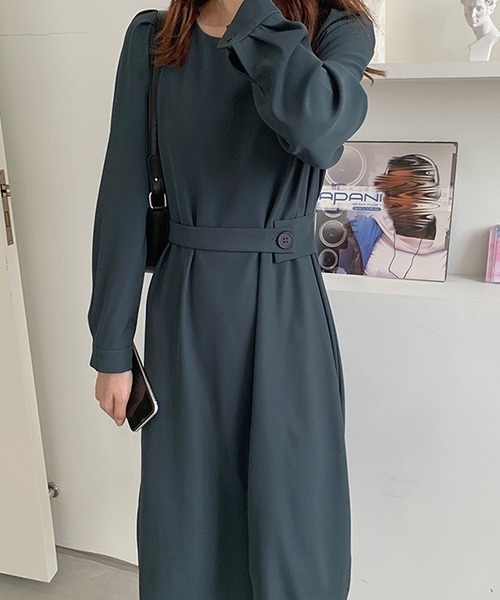 gossip!ロサンゼルス(ゴシップロサンゼルス)の「YUGA ラウンドネック ワンピース(ワンピース・レディース・ブラック/キャメル/ブルー・FREE)」の3枚目の写真