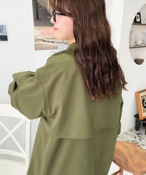 moment+（モーメントプラス）の「コットンライクツイルスタンドリブカラージップコート（カバーオール・レディース・ネイビー/アイボリー/ブラック/カーキ・M/L）」の21枚目の写真