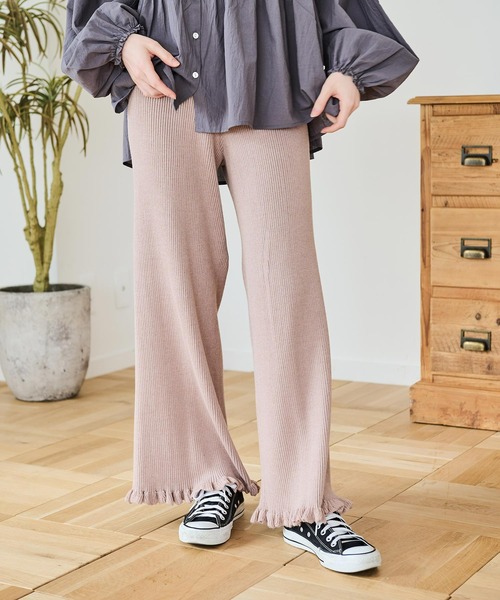 Crisp（クリスプ）の「リブフリルニットパンツ（その他パンツ・レディース・アイボリー/ブラウン/ベージュ/ピンクベージュ・FREE）」の4枚目の写真