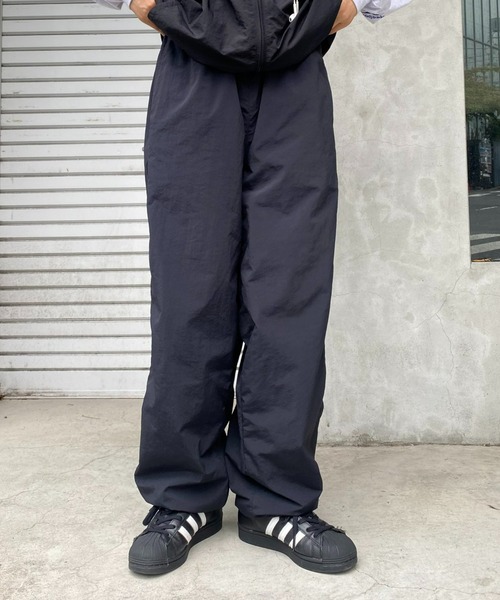 CIAOPANIC TYPY（チャオパニックティピー）の「【ユニセックス】ナイロンフリースイージーパンツ(セットアップ対応)（その他パンツ・メンズ・ブラック/チャコールグレー・MEDIUM/LARGE）」の3枚目の写真