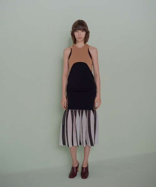 TAN（タン）の「MATT RIB LAYERED KNIT TOPS（ニット/セーター・レディース・ブラック/黄土色系・FREE）」の6枚目の写真