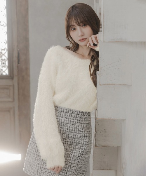 Julia Boutique(ジュリアブティック)の「前後ネックボリュームシャギータッチニットトップス/23589(ニット/セーター・レディース・ブラック/オフホワイト・ONE)」の14枚目の写真