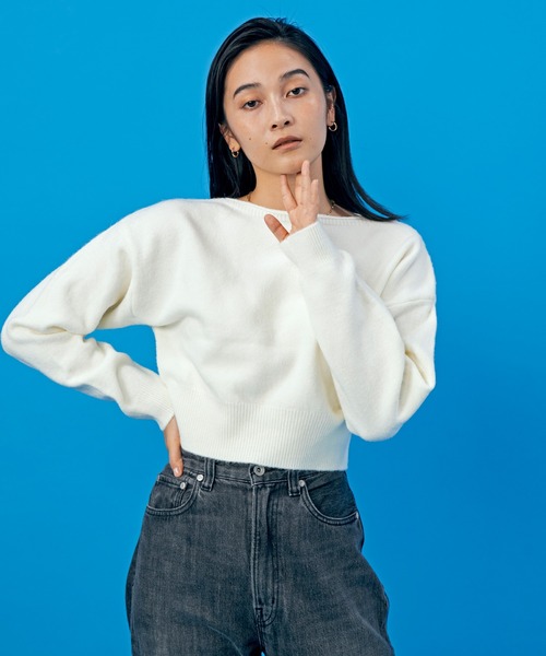 LIENCOEUR(リアンクール)の「ボートネックルーズショートニット(ニット/セーター・レディース・ブラック/ホワイト/ライトグリーン/ライトパープル・FREE)」の20枚目の写真