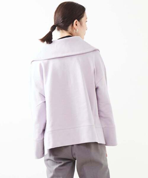 SOFFITTO（ソフィット）の「セーラーカラージップスウェット（スウェット・レディース・ブラック/ラベンダー/ベージュ・FREE）」の14枚目の写真