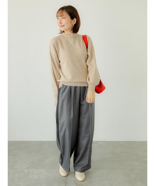 Te chichi TERRASSE(テチチテラス)の「ラメラインハイネックニット(ニット/セーター・レディース・イエロー/ブルー/オフホワイト/ベージュ/ブラック・F)」の18枚目の写真