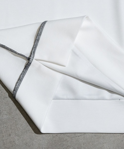 Naive magic(ナイーブマジック)の「【a】シルクタッチダンボールニット アウトステッチ クルーネックスウェット(スウェット・メンズ・ブルー/ブラック/ホワイト・LARGE/MEDIUM)」の6枚目の写真