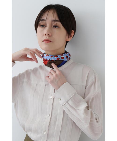 human woman(ヒューマンウーマン)の「◆オリジナルスカーフ(バンダナ/スカーフ・レディース・ブルー系その他3/ダークインディゴブルー/A・フリ-)」の17枚目の写真