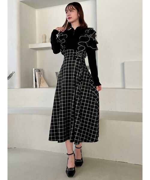 dazzlin（ダズリン）の「フロントホック長袖フリルトップス（Tシャツ/カットソー・レディース・ブラック/オフホワイト/グレー/ベージュ・FREE）」の19枚目の写真