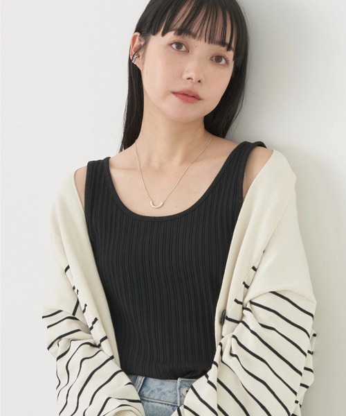 earth music&ecology(アースミュージックアンドエコロジー)の「2WAYネックタンクトップ(インナーウェア/肌着・レディース・サックスブルー/ブラック/オフホワイト/ベージュ・M/S)」の2枚目の写真