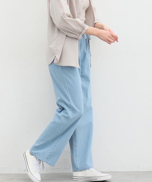 Honeys（ハニーズ）の「イージーパンツ（デニムパンツ・レディース・オフホワイト/ライトインディゴブルー/ライトブルー・LL/L/M/S）」の4枚目の写真