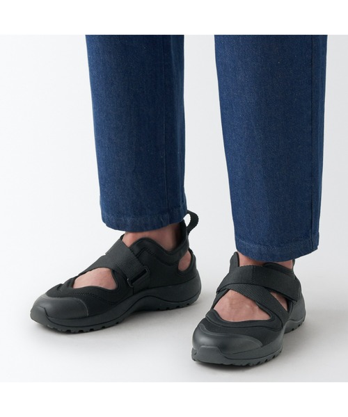 無印良品(ムジルシリョウヒン)の「スニーカーサンダル(サンダル・レディース・グレー/ライトベージュ/ブラック・XXL/XL/L/M/S/XS)」の13枚目の写真