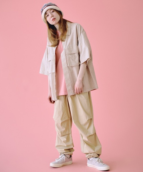 Universal Style Wear(ユニバーサルスタイルウェア)の「Universal Style Wear シアサッカー チェック ユーティリティー シャツ(シャツ/ブラウス・メンズ・ネイビー/グリーン/キャメル/ブラック・MEDIUM/LARGE/X-LARGE)」の11枚目の写真