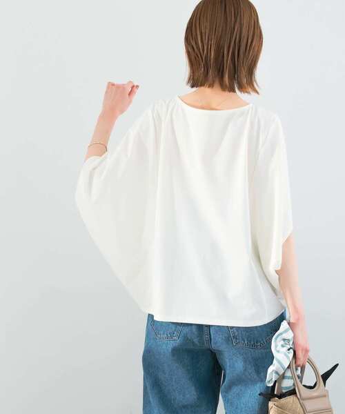 URBAN RESEARCH ROSSO WOMEN(アーバンリサーチ ロッソ)の「5分袖ドルマンプルオーバー(Tシャツ/カットソー・レディース・オフホワイト/グレー系その他/ベージュ系その他/ネイビー・FREE)」の9枚目の写真