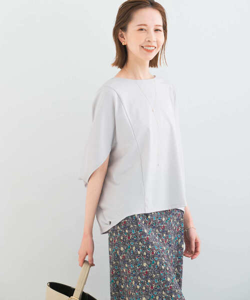 URBAN RESEARCH ROSSO WOMEN(アーバンリサーチ ロッソ)の「5分袖ドルマンプルオーバー(Tシャツ/カットソー・レディース・オフホワイト/グレー系その他/ベージュ系その他/ネイビー・FREE)」の12枚目の写真