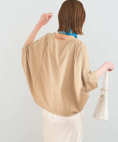 URBAN RESEARCH ROSSO WOMEN(アーバンリサーチ ロッソ)の「5分袖ドルマンプルオーバー(Tシャツ/カットソー・レディース・オフホワイト/グレー系その他/ベージュ系その他/ネイビー・FREE)」の22枚目の写真