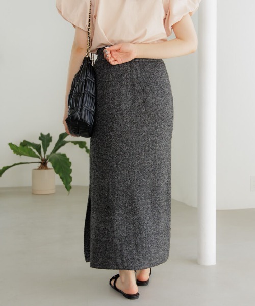 flower（フラワー）の「スリットニットスカート（スカート・レディース・ブラック/ホワイト・FREE）」の4枚目の写真