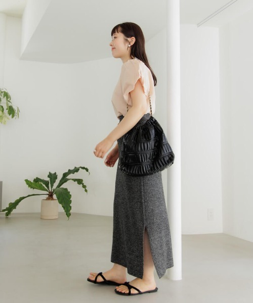 flower（フラワー）の「スリットニットスカート（スカート・レディース・ブラック/ホワイト・FREE）」の7枚目の写真