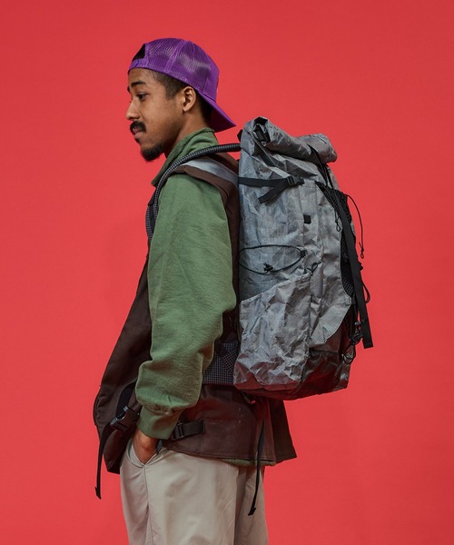TRAIL BUM(トレイルバム)の「GO-ON / ゴーン(バックパック/リュック・メンズ・ブラック/グレー・ONE SIZE)」の22枚目の写真