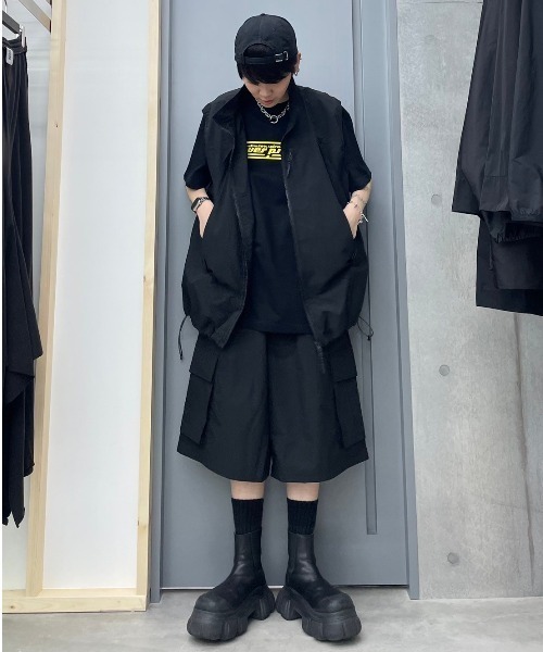 WHITELAND（ホワイトランド）の「WHITELAND/ホワイトランド/NYLON CARGO SHORT（その他パンツ・レディース・ブラック・F）」の4枚目の写真