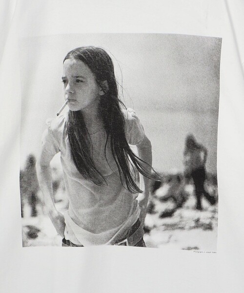 FREAK'S STORE（フリークスストア）の「FREAK’S STORE/フリークスストア JOSEPH SZABO PHOTO TEE PRISCILLA/ジョセフ スサボ フォト Tシャツ プリシラ（Tシャツ/カットソー・メンズ・ホワイト・LARGE/MEDIUM/X-LARGE）」の4枚目の写真