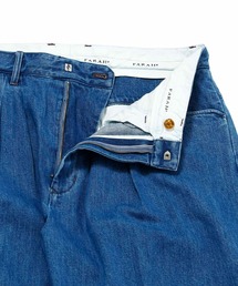 FARAH（ファーラー）の「FARAH Two Tuck Wide Tapered Pants FR0302