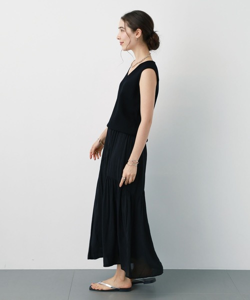 saloon(サルーン)の「SALOON(サルーン)/ Vネックラメノースリニット【手洗い可】(ニット/セーター・レディース・オフホワイト/ブラック/ベージュ・FREE)」の17枚目の写真