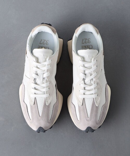 NEW BALANCE（ニューバランス）の「＜New Balance＞U327 スニーカー（スニーカー・レディース・オフホワイト/グレー・22.5cm/24.5cm/24cm/25cm/23.5cm/23cm）」の7枚目の写真
