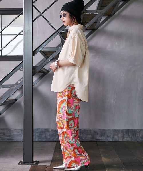 GEVS.(ジェイヴィス)の「<大きいサイズ> 配色ステッチチュニックシャツ GEVS.(シャツ/ブラウス・レディース・ブラック/ベージュ・3L/4L/5L/L/LL)」の7枚目の写真