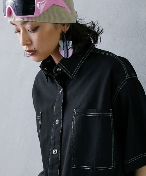 GEVS.(ジェイヴィス)の「<大きいサイズ> 配色ステッチチュニックシャツ GEVS.(シャツ/ブラウス・レディース・ブラック/ベージュ・3L/4L/5L/L/LL)」の4枚目の写真