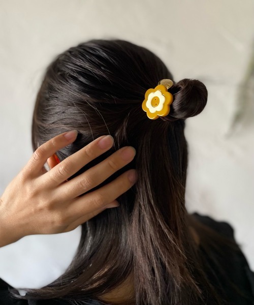 セール】【Kukulu TOKYO】レトロフラワー ボタン ポニー