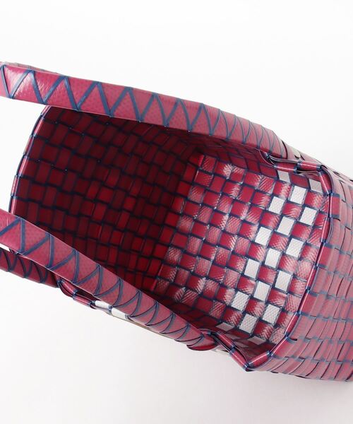 MARNI（マルニ）の「MARNI（マルニ）Kids & Junior MW73F - BOX BASKET BORSA バスケットかごバッグ（かごバッグ・キッズ・オフホワイト/ピンク/ターコイズブルー/ブルー/グリーン/ボルドー/ライトピンク/ホワイト×ピンク/ホワイト/オレンジ/ホワイト×レッド/ブラック/ライトブルー/ピンク系その他・ONE SIZE）」の15枚目の写真