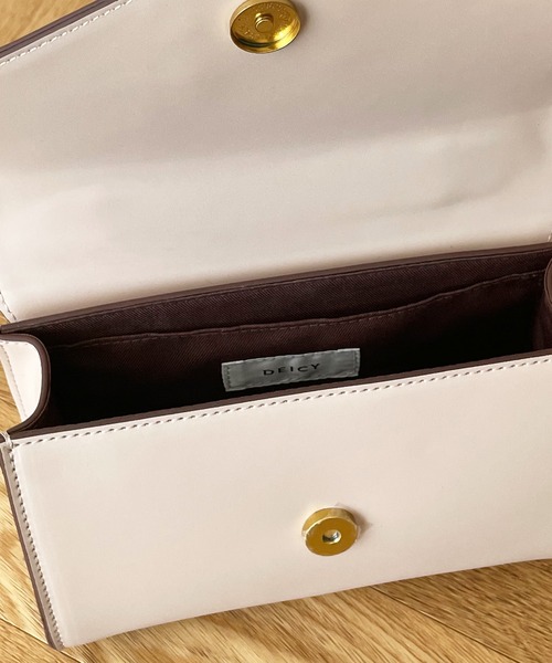 DEICY（デイシー）の「フラップバッグ（ハンドバッグ・レディース・ブラック/ベージュ系その他/ブラウン・FREE）」の20枚目の写真