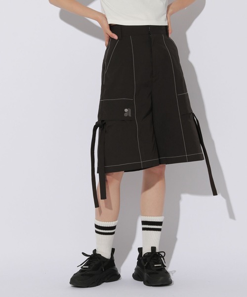 Anui（アニュイ）の「【UNISEX/2サイズ展開】スケーターハーフパンツ（カーゴパンツ・レディース・ブラウン/ブラック・MEDIUM/SMALL）」の6枚目の写真