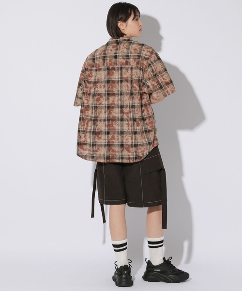 Anui（アニュイ）の「【UNISEX/2サイズ展開】スケーターハーフパンツ（カーゴパンツ・レディース・ブラウン/ブラック・MEDIUM/SMALL）」の13枚目の写真