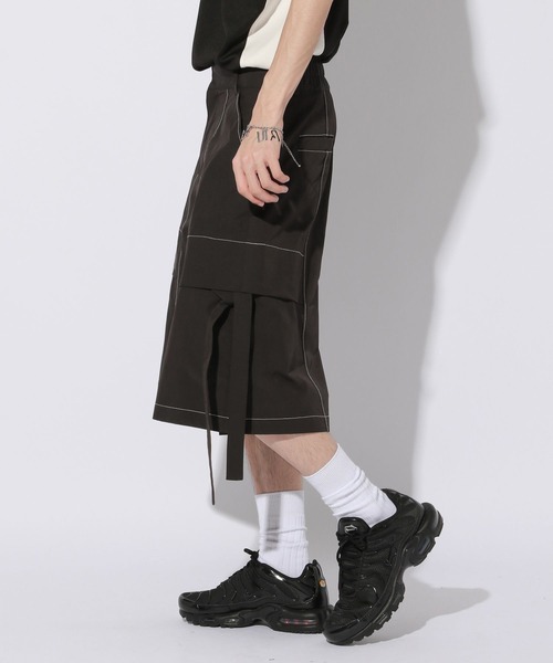 Anui（アニュイ）の「【UNISEX/2サイズ展開】スケーターハーフパンツ（カーゴパンツ・レディース・ブラウン/ブラック・MEDIUM/SMALL）」の16枚目の写真