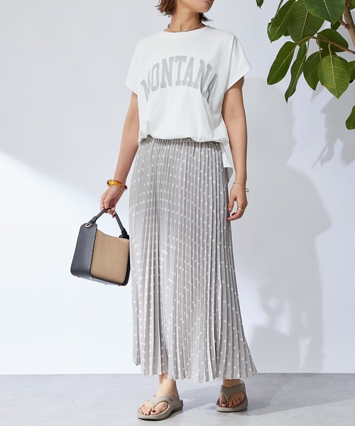 un dix cors(アンディコール)の「MONTANAロゴTEE(Tシャツ/カットソー・レディース・チャコールグレー/オフホワイト/ブルー・FREE)」の5枚目の写真