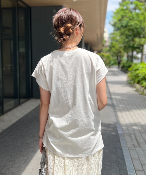 un dix cors(アンディコール)の「MONTANAロゴTEE(Tシャツ/カットソー・レディース・チャコールグレー/オフホワイト/ブルー・FREE)」の11枚目の写真