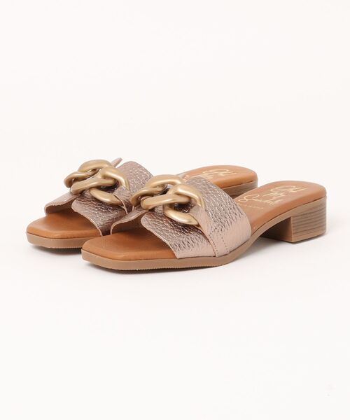 inter-chaussures（インターショシュール）の「【Oh my Sandals】ローヒールチェーンミュールサンダル(E42000)（サンダル・レディース・ブラック/シルバー/アイボリー・38/39/36/37/35）」の12枚目の写真