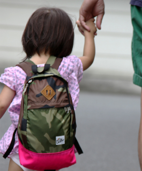 Drifter（ドリフター）の「KIDS MINI BACK PACK／キッズミニバックパック（バックパック/リュック・キッズ・レッド/ウッドランド/ロイヤルブルー/ネイビー/ターコイズブルー・FREE）」の5枚目の写真