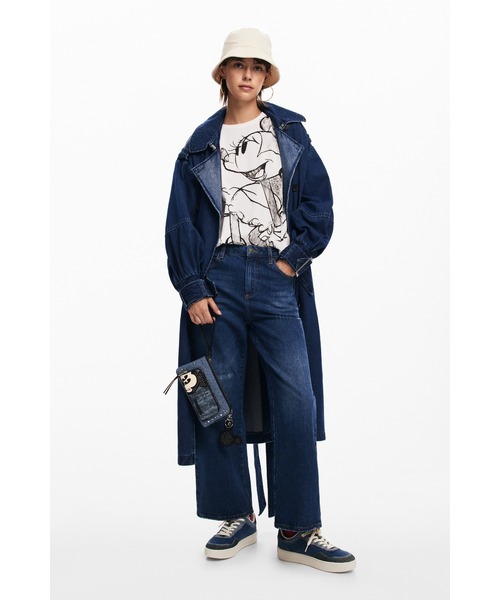 Desigual(デシグアル)の「MICKEYDRAWING Tシャツショートスリーブ(シャツ/ブラウス・レディース・ブラック/ホワイト/ホワイト×ブラック・S/M/L/XL/XS/XXL)」の4枚目の写真