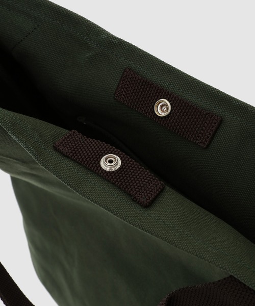 kolor BEACON（カラービーコン）の「24WBM-A03533（トートバッグ・メンズ・カーキ/グレー・FREE）」の9枚目の写真