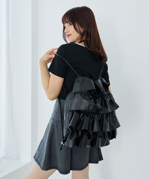 MAJESTIC LEGON（マジェスティックレゴン）の「2wayフリルナップサック（バックパック/リュック・レディース・アイボリー/ブラック・FREE）」の7枚目の写真