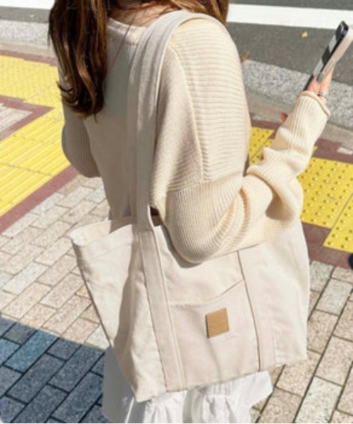 raffime（ラフィミー）の「キャンバスバッグ（ショルダーバッグ・レディース・オフホワイト・フリー）」の2枚目の写真