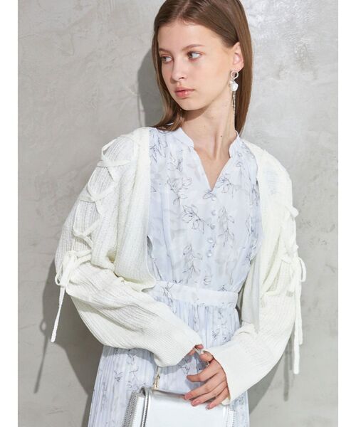 MERCURYDUO（マーキュリーデュオ）の「ショルダーレースアップボレロ（カーディガン/ボレロ・レディース・ライトブルー/アイボリー・FREE）」の6枚目の写真