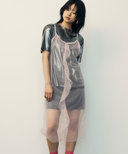 uyu.(ウユ)の「Mesh Sheer Ruffle Cami Dress / メッシュシアーフリルキャミワンピース【uyu./ウユ】(ワンピース・レディース・ブラック/ピンク・FREE)」の1枚目の写真