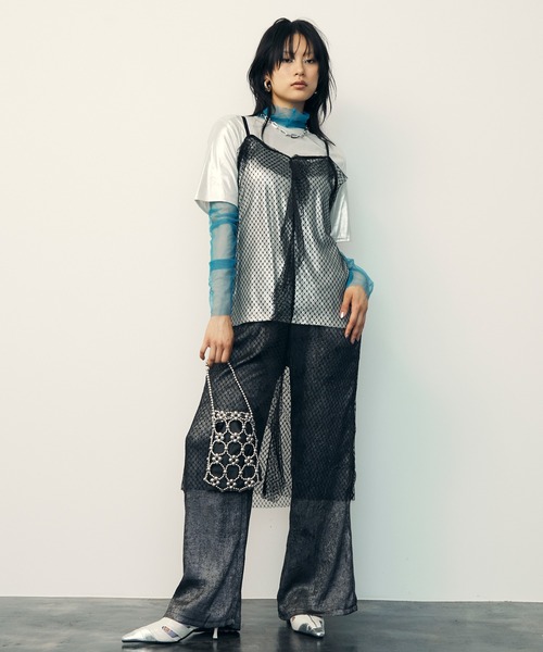 uyu.(ウユ)の「Mesh Sheer Ruffle Cami Dress / メッシュシアーフリルキャミワンピース【uyu./ウユ】(ワンピース・レディース・ブラック/ピンク・FREE)」の5枚目の写真