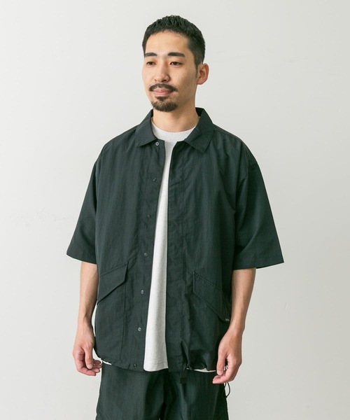 Foxfire（フォックスファイヤー）の「『別注』Foxfire×DOORS　ナイロンオーバーシャツ（シャツ/ブラウス・メンズ・オリーブ/ブラック・MEDIUM/LARGE）」の5枚目の写真