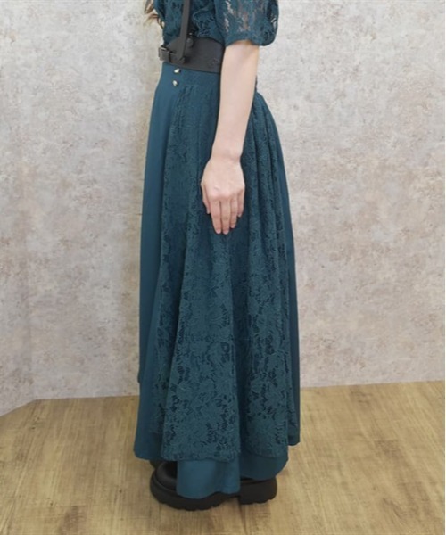 axes femme（アクシーズファム）の「サイドレーススカート（スカート・レディース・ブラック/キナリ/グリーン・FREE）」の4枚目の写真