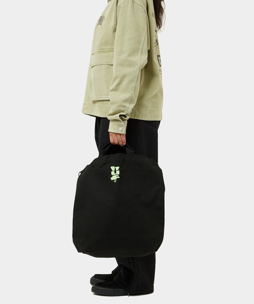 HUF(ハフ)の「MEGABLAST 2WAY TOTE BAG / HUF ハフ コットンキャンバス トートバッグ A4(トートバッグ・メンズ・ナチュラル/ブラック・ONE SIZE)」の20枚目の写真